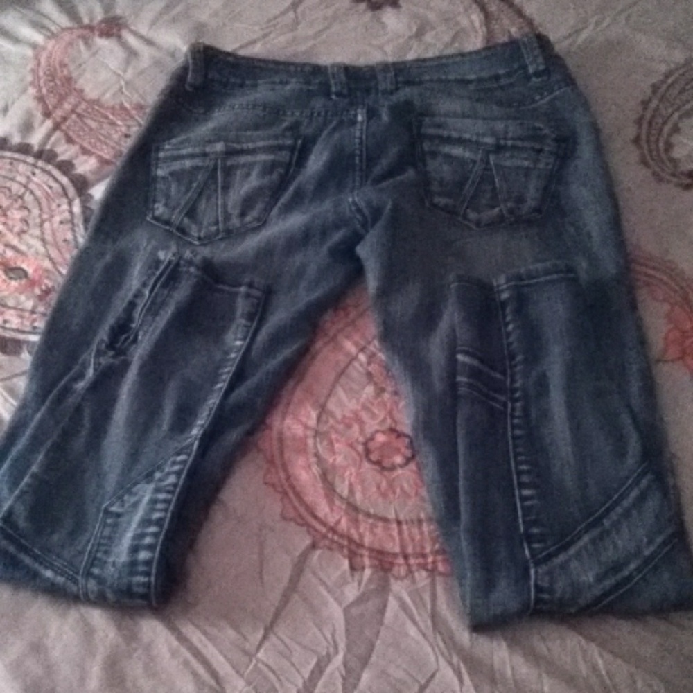 Jeans - Picture 3 of 3